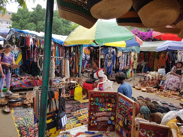 Maasai Market 4