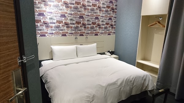 Yi Su Hotel 5