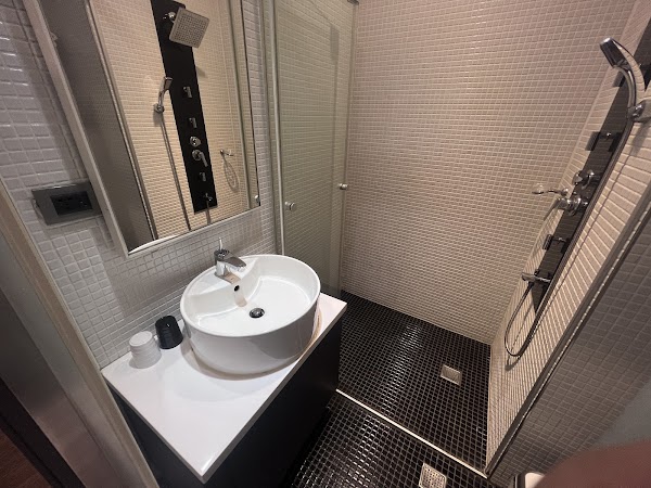 Yi Su Hotel 4