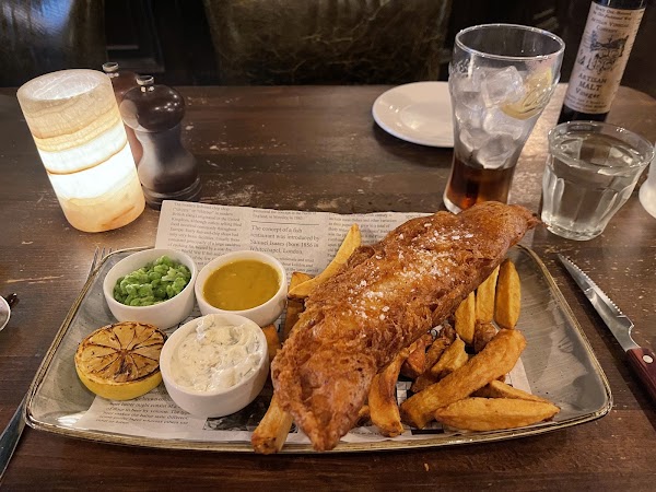 Fox & Anchor 5
