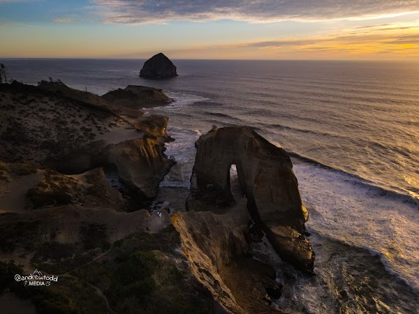 Cape Kiwanda Drive