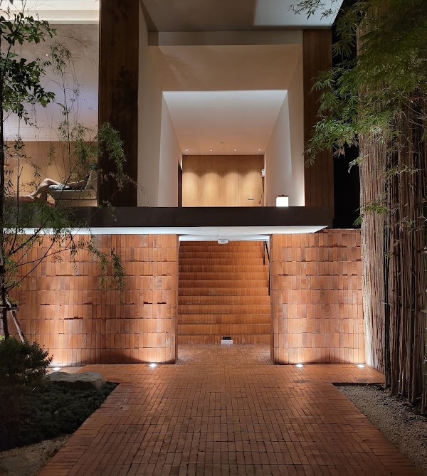 Yunomori Onsen & Spa Sathorn 10 2