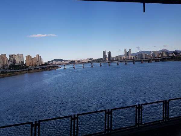 Cheongdam Bridge 5