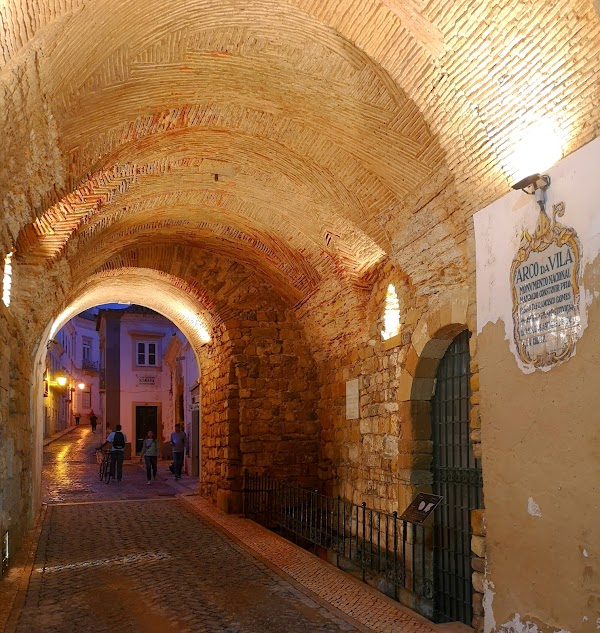 Arco da Vila 4