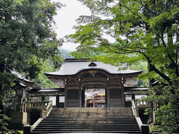 Yahiko Shrine 4