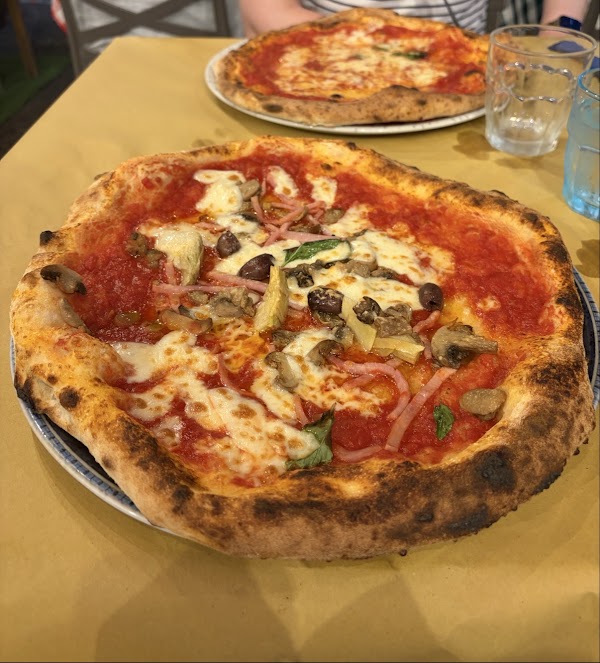Pizzeria Augusteo 4