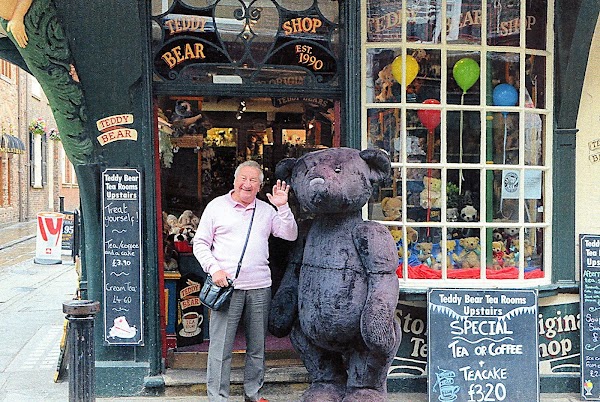 Stonegate Teddy Bears