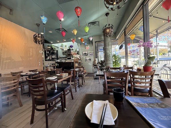 Phonatic Social Restaurant 1