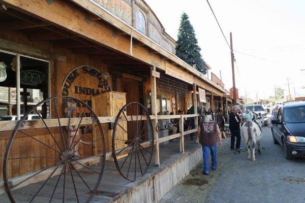 Oatman 4