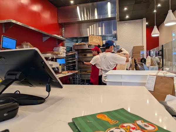 Flour Pizzeria & Cafe 2