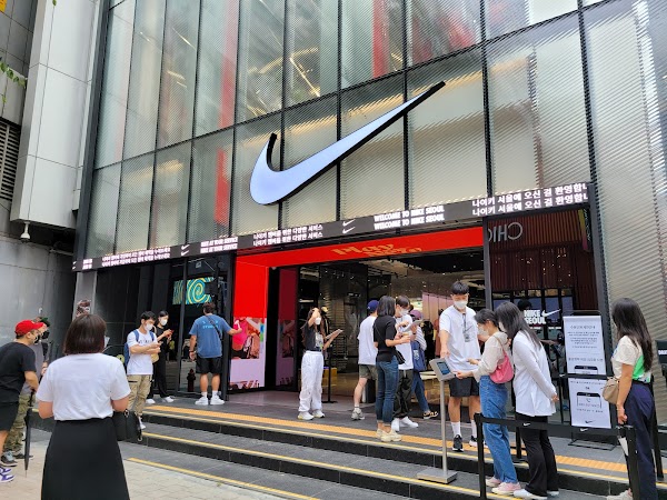 Nike Myeongdong 1