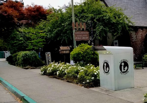 Oakland Public Library: Montclair Branch 5