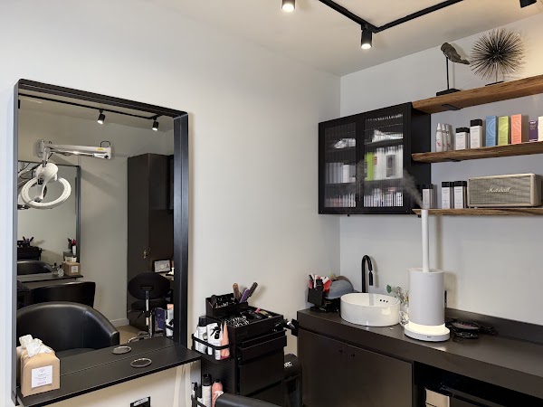 studio tiff - The Parlor NYC/Korean hair studio 5
