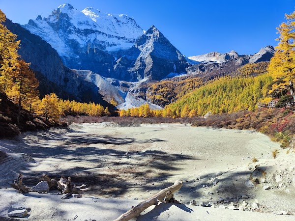 Scenic Spot of Daocheng Yading