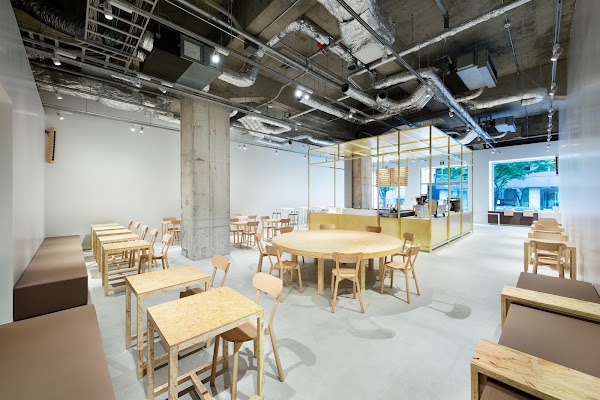 Blue Bottle Coffee - Kobe Cafe