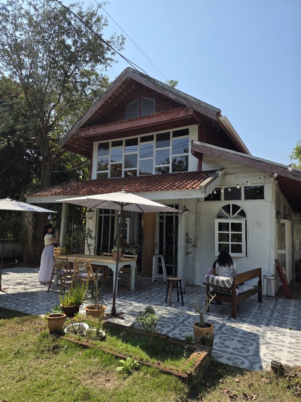 La Petita Paella Restaurant 2