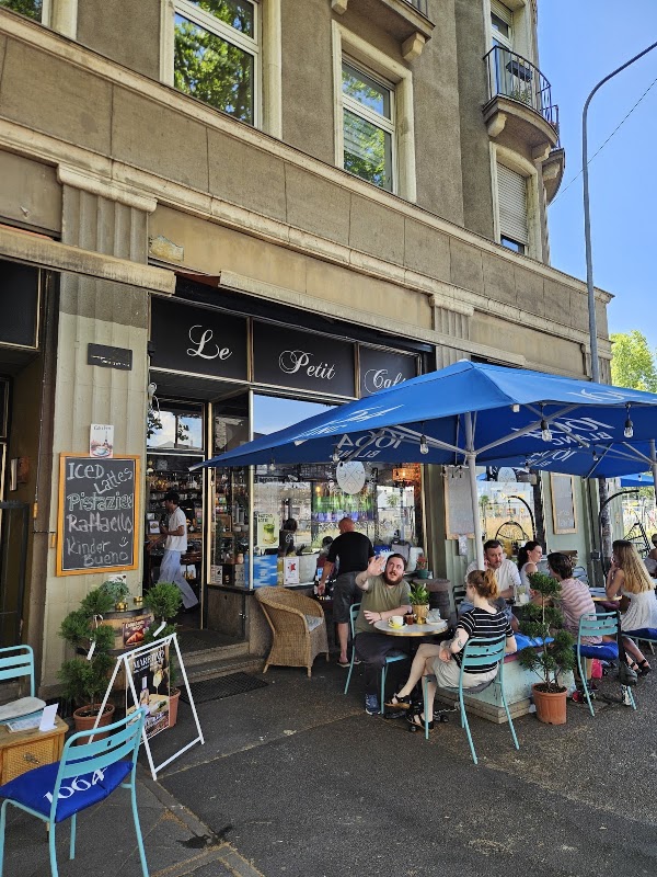 Le Petit Café Ost 2