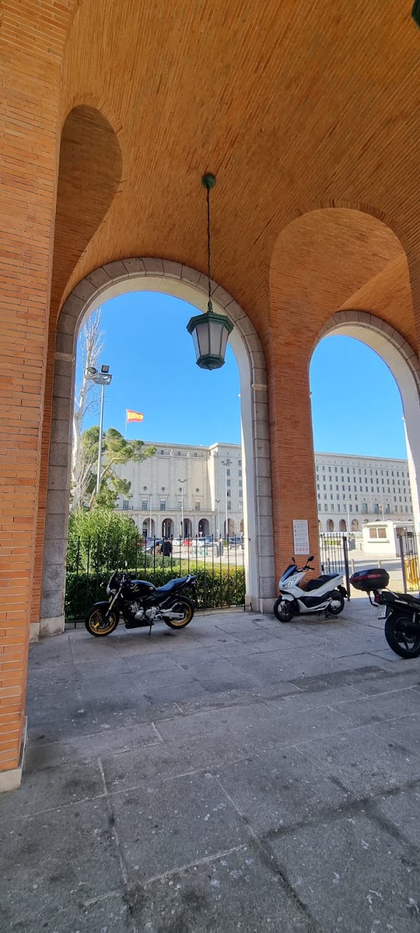 Nuevos Ministerios 4