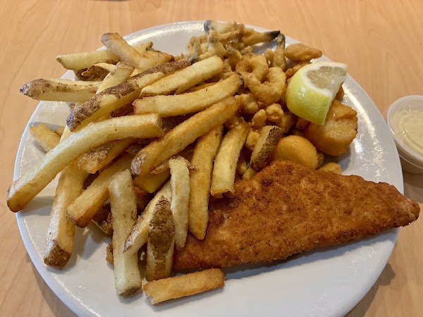 Evan's Seafood 3