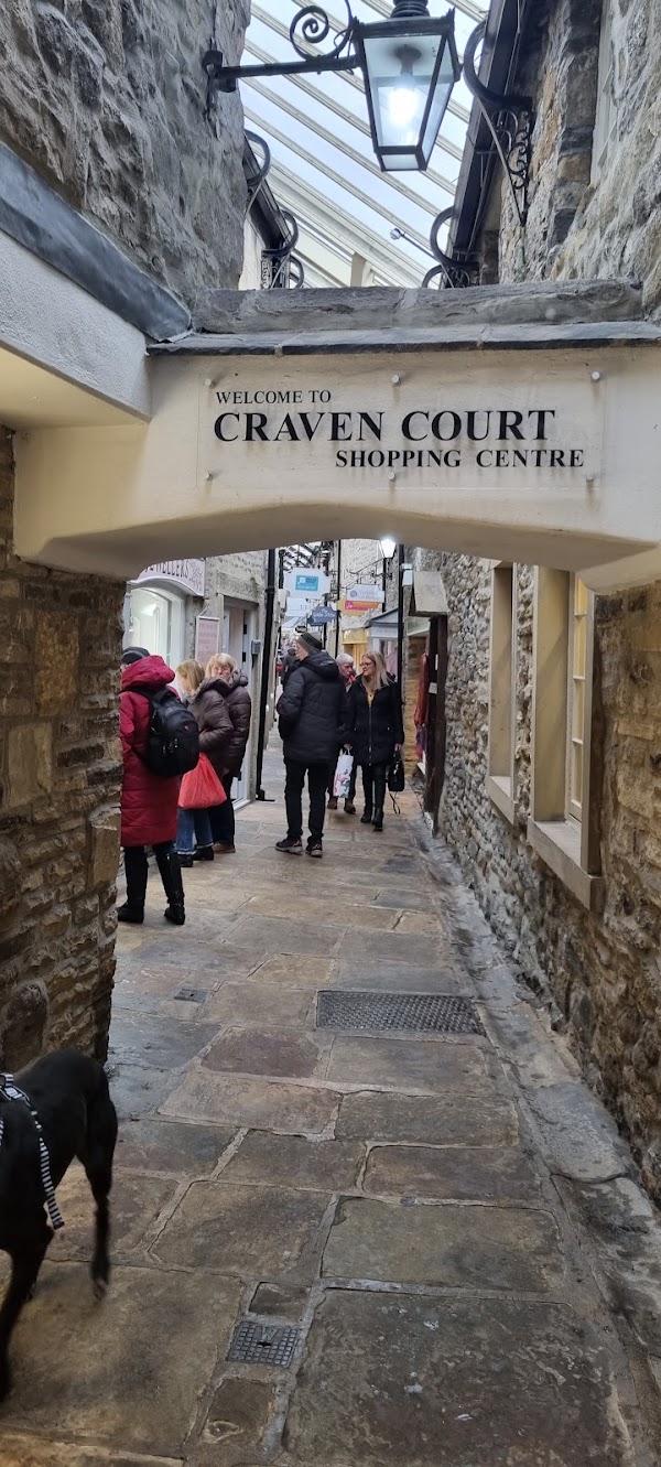 Craven Court Shopping Centre