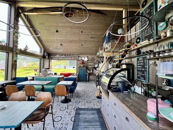 Andopen Kitchen - Cafe & Restaurant 1
