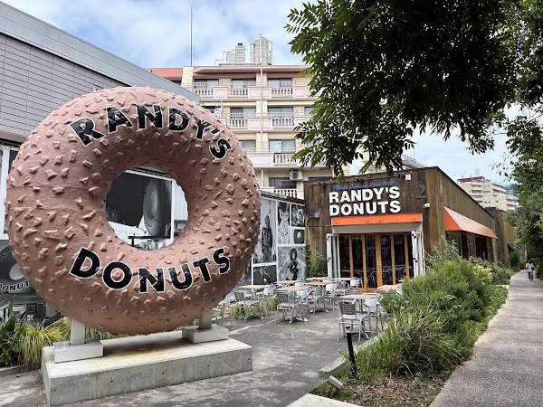Randy’s Donuts Shibuya Daikanyama branch 1