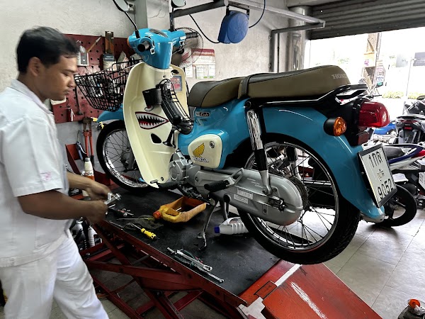 Honda Suan Luang Motorcycle 2