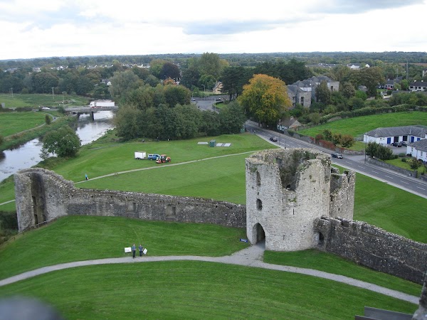 Trim Castle 3
