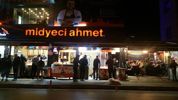 Midyeci Ahmet Akaretler