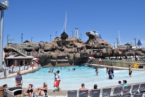 Casino Pier & Breakwater Beach 5