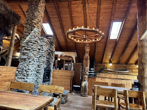 Lazy Bear Cafe