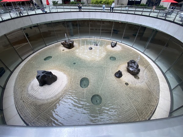 Sunken Garden by Isamu Noguchi 1