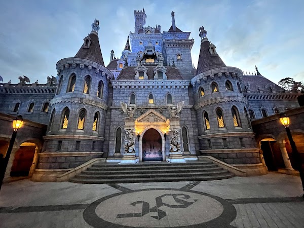 Enchanted Tale of Beauty and the Beast 3