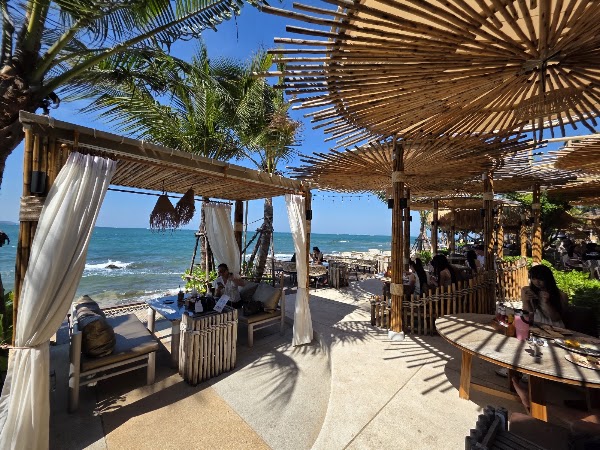 The Oxygen Beachfront Oasis 3