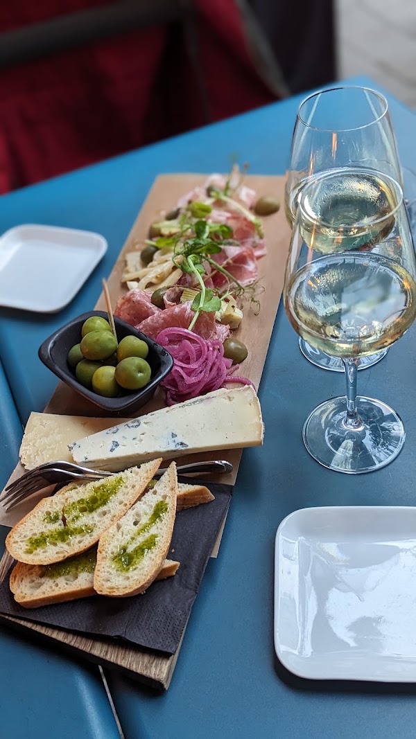 L'Enoteca 2