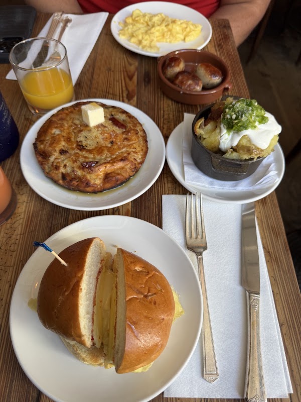Vinegar Hill House 4