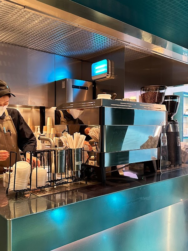 Blue Bottle Coffee Myeongdong Noon Square