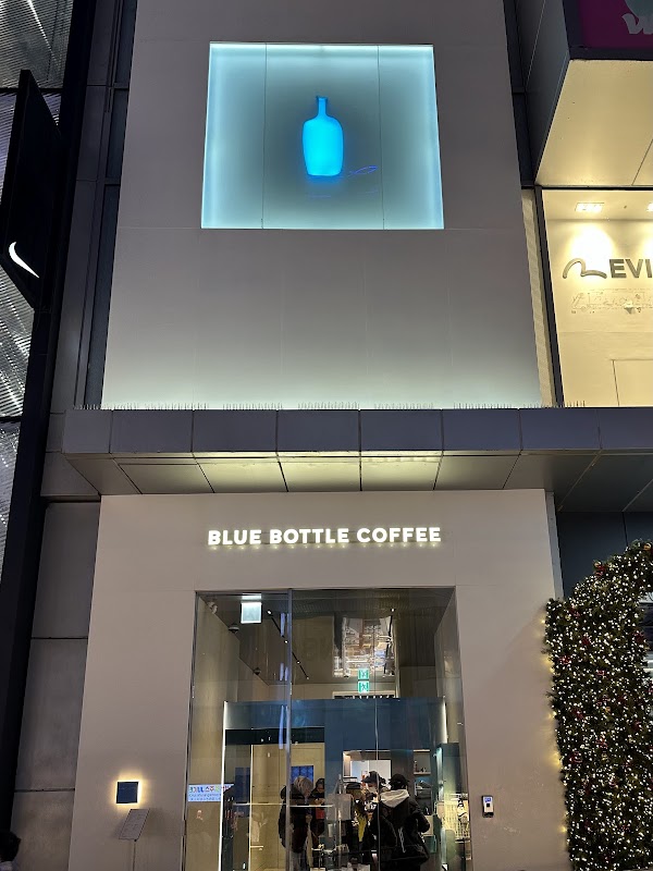 Blue Bottle Coffee Myeongdong Noon Square 3