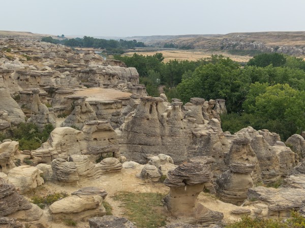 Writing-on-Stone Provincial Park