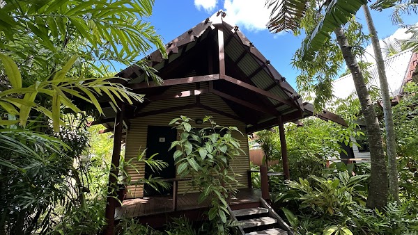 Magnums Accommodation Airlie Beach