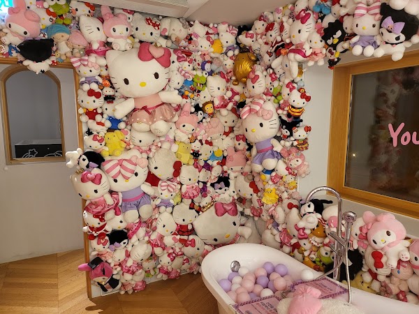 Sanrio Lovers Club 3