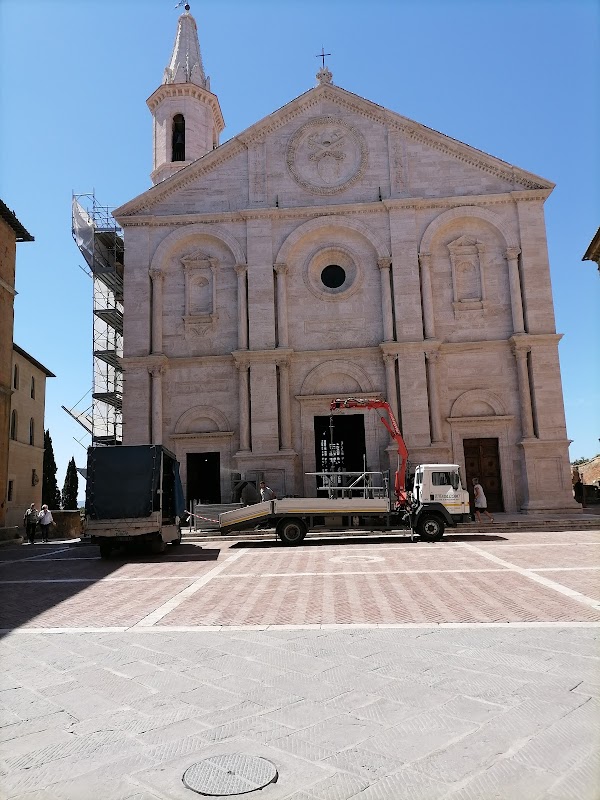 Pienza Cathedral 1