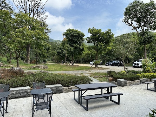此木窯 Chai Space & Store（萬里景觀餐廳/咖啡coffee/窯烤麵包pizza/寵物友善）不需要訂位直接現場找位置