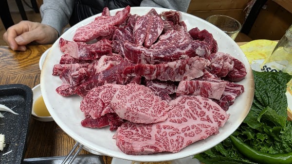 한우마을 홍미향