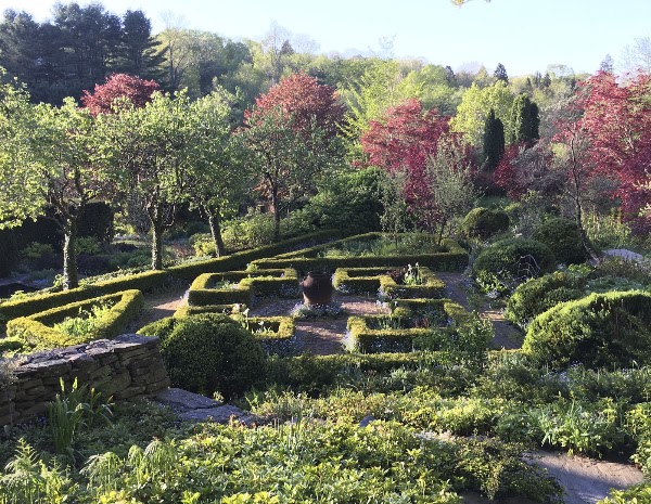 Hollister House Garden