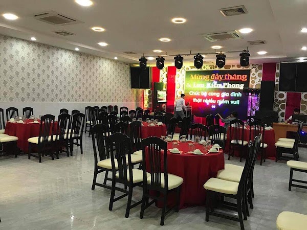 Phố Việt Restaurant 1