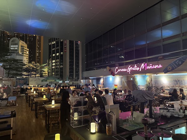 Cadillac Bar & Grill 3