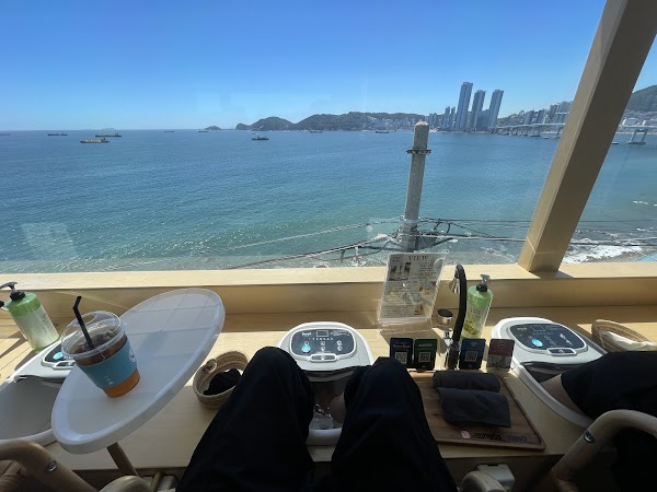 Footbath Cafe View 2 3