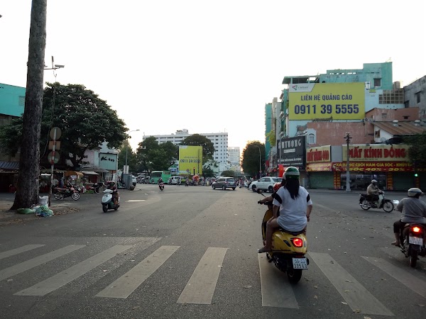 Ho Chi Minh 89
