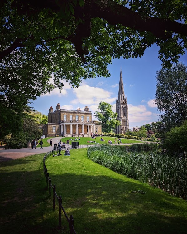 Clissold Park